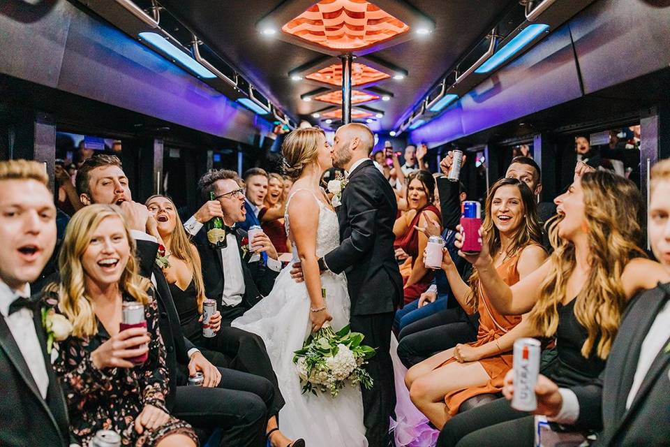 miami black car, limousine service, charter bus, car service