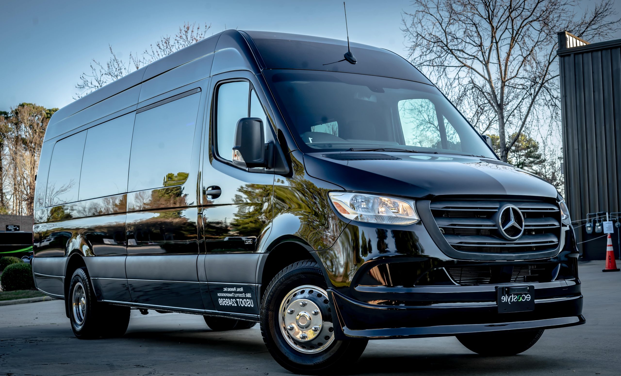 16 Passengers Shuttle Sprinter Van